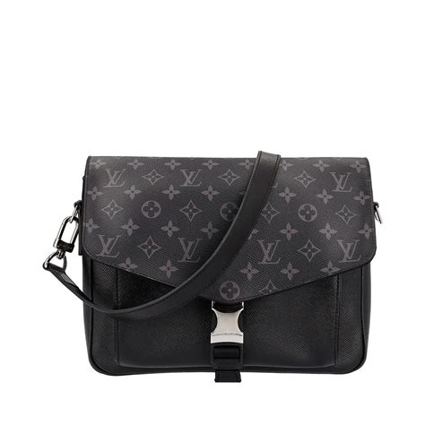 louis vuitton taigarama messenger bag price